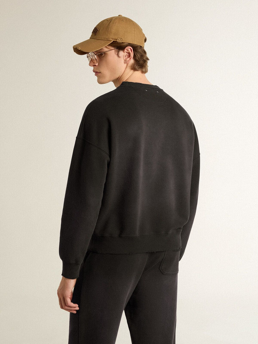 unisex-sweatshirt aus verwaschenem schwarzem baumwollstoff mit logostickerei
