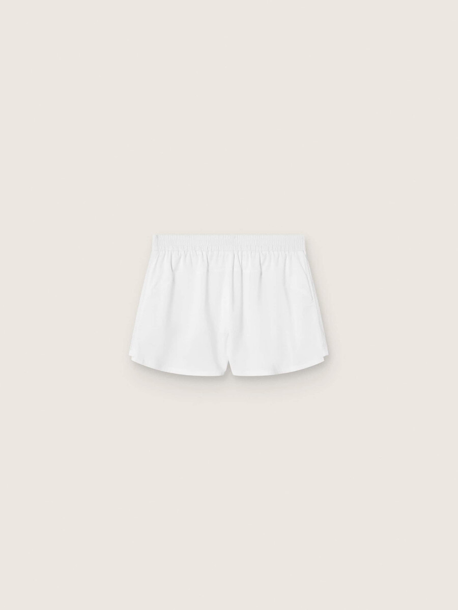 weiße doppellagige sportshorts für damen