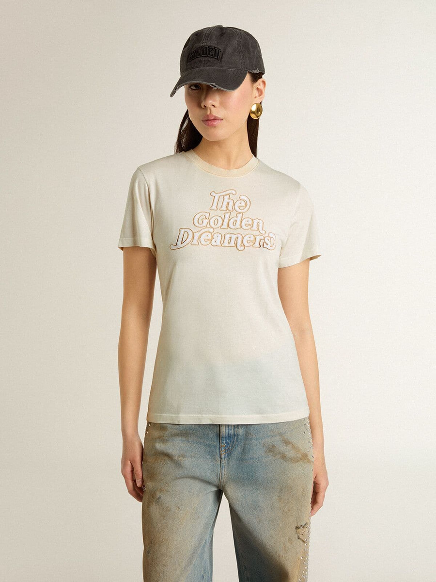 weißes damen-t-shirt mit aufdruck auf der vorderseite