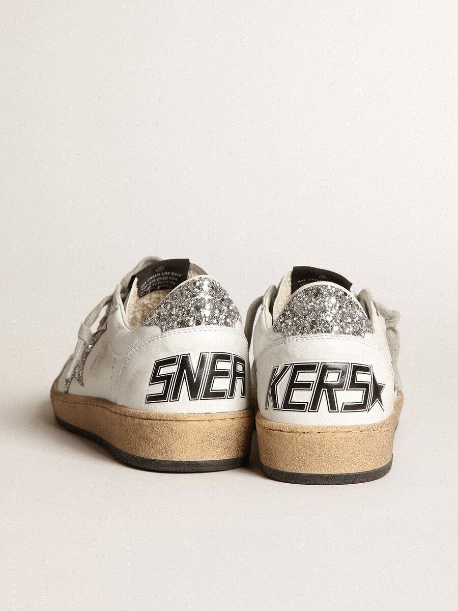 damen-ball star aus nappaleder mit weißem stern und glitzernder fersenlasche