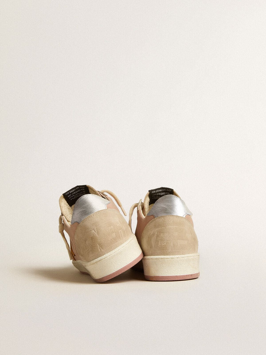 ball star damenschuh aus wildleder mit orangefarbenem stern und silberner metallic-fersenlasche
