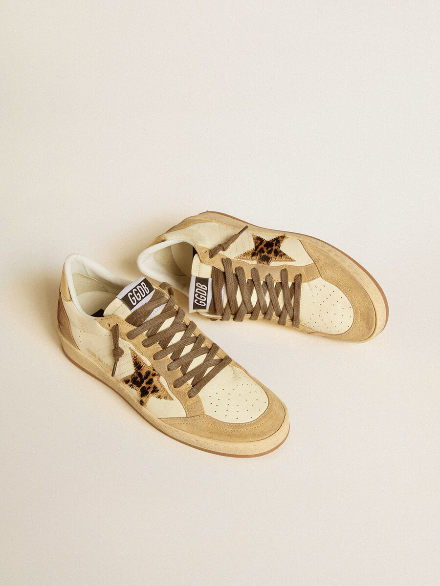 damen-ballstar aus nappa- und wildleder mit ponyfellstern und metallischer fersenlasche
