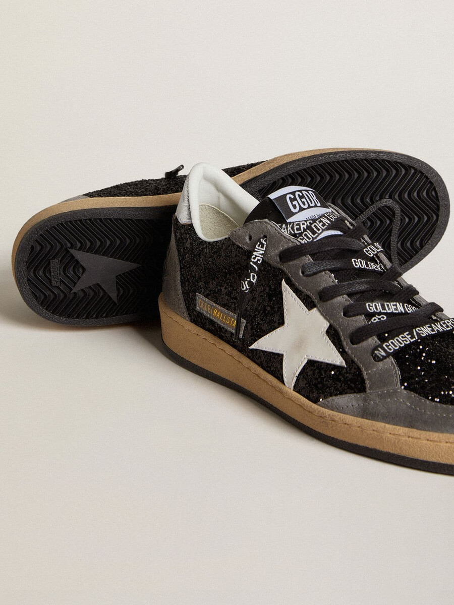damen-ballstar in glitzer mit lederstern und fersenlasche aus metallic-leder