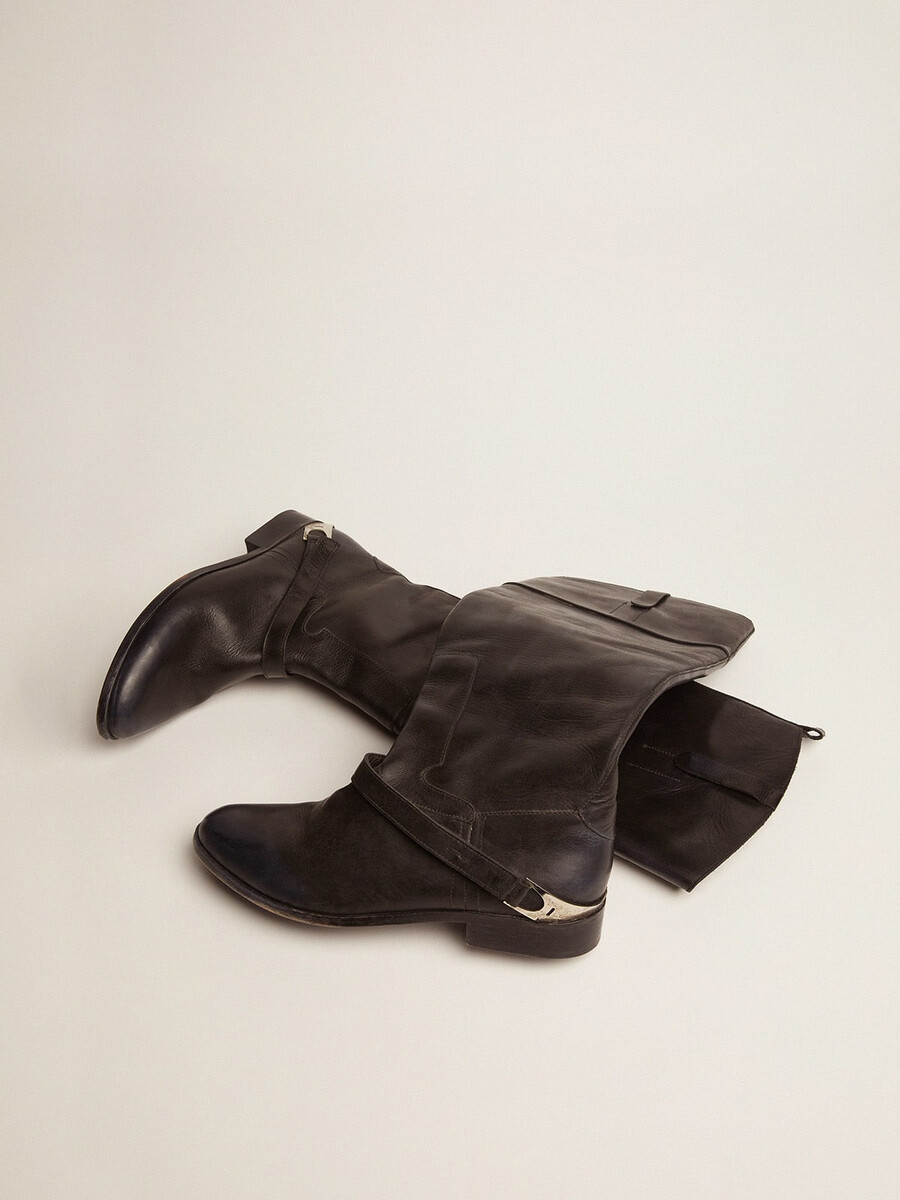 schwarze damen-lederstiefel mit fersenverschluss