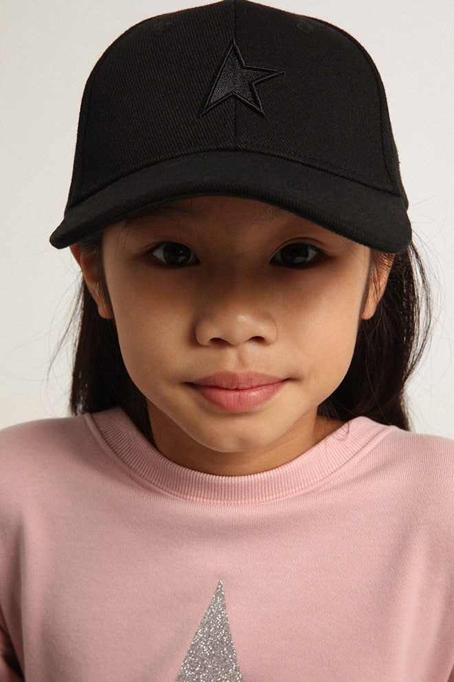 schwarze baseballkappe für kinder mit stern