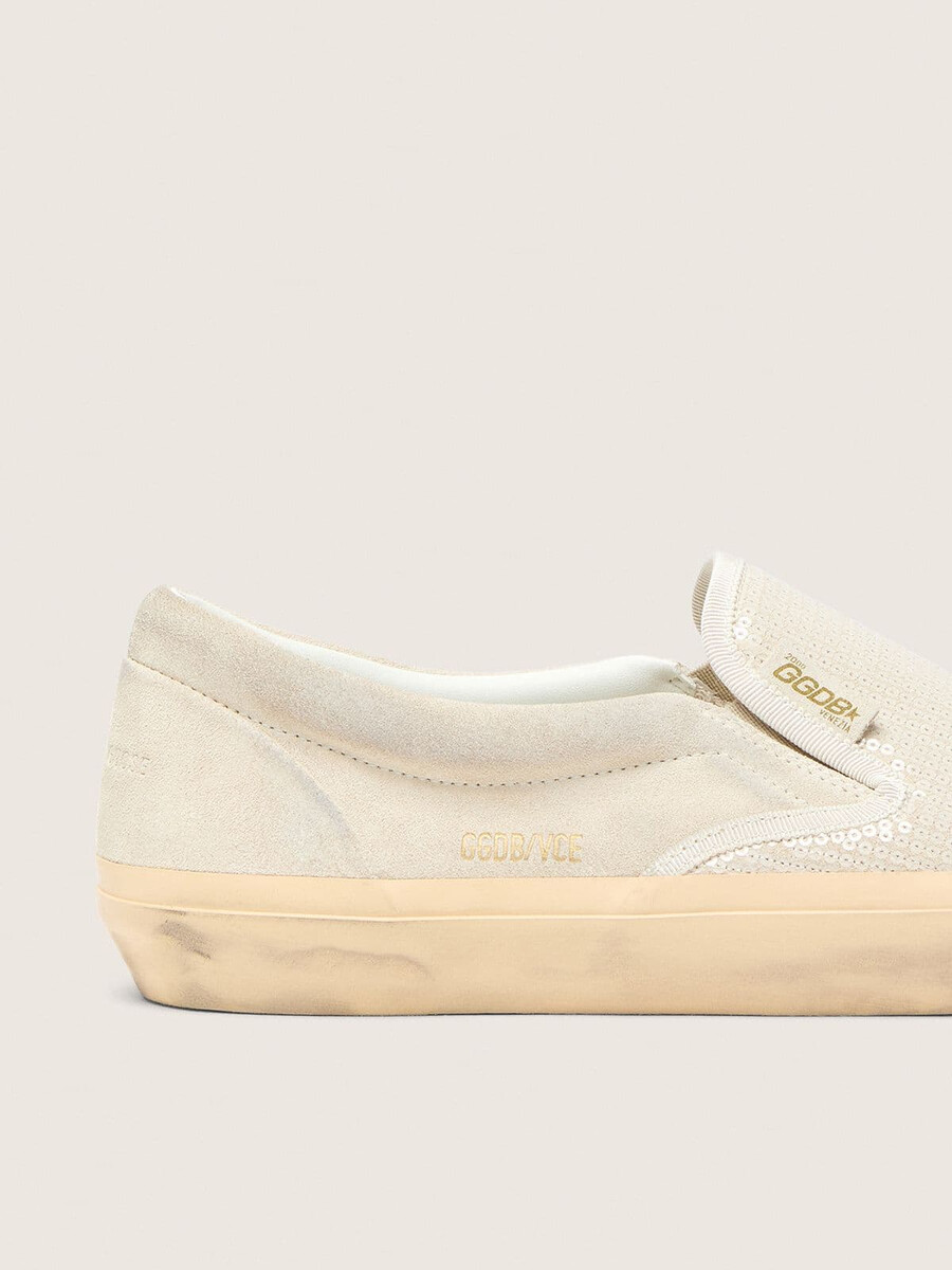 herren-sneaker von vce modell penstar aus beigefarbenem wildleder mit perlmuttfarbenen pailletten