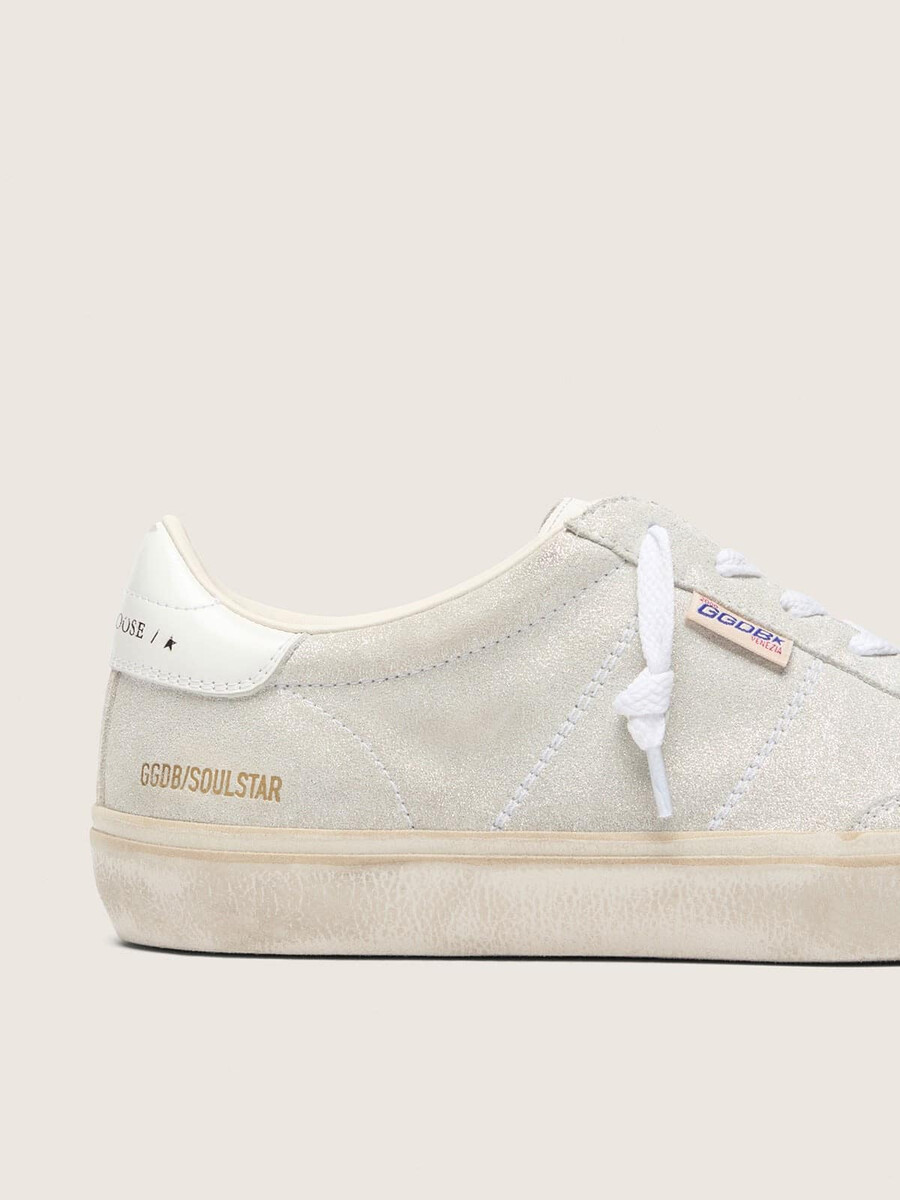 damen-sneaker soul star aus beigefarbenem wildleder mit weißer leder-fersenlasche