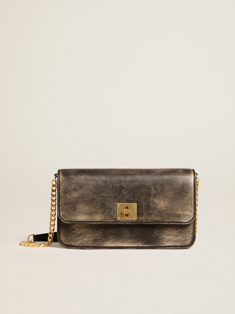 gioia tasche aus schwarzem vintage-leder mit goldenen details