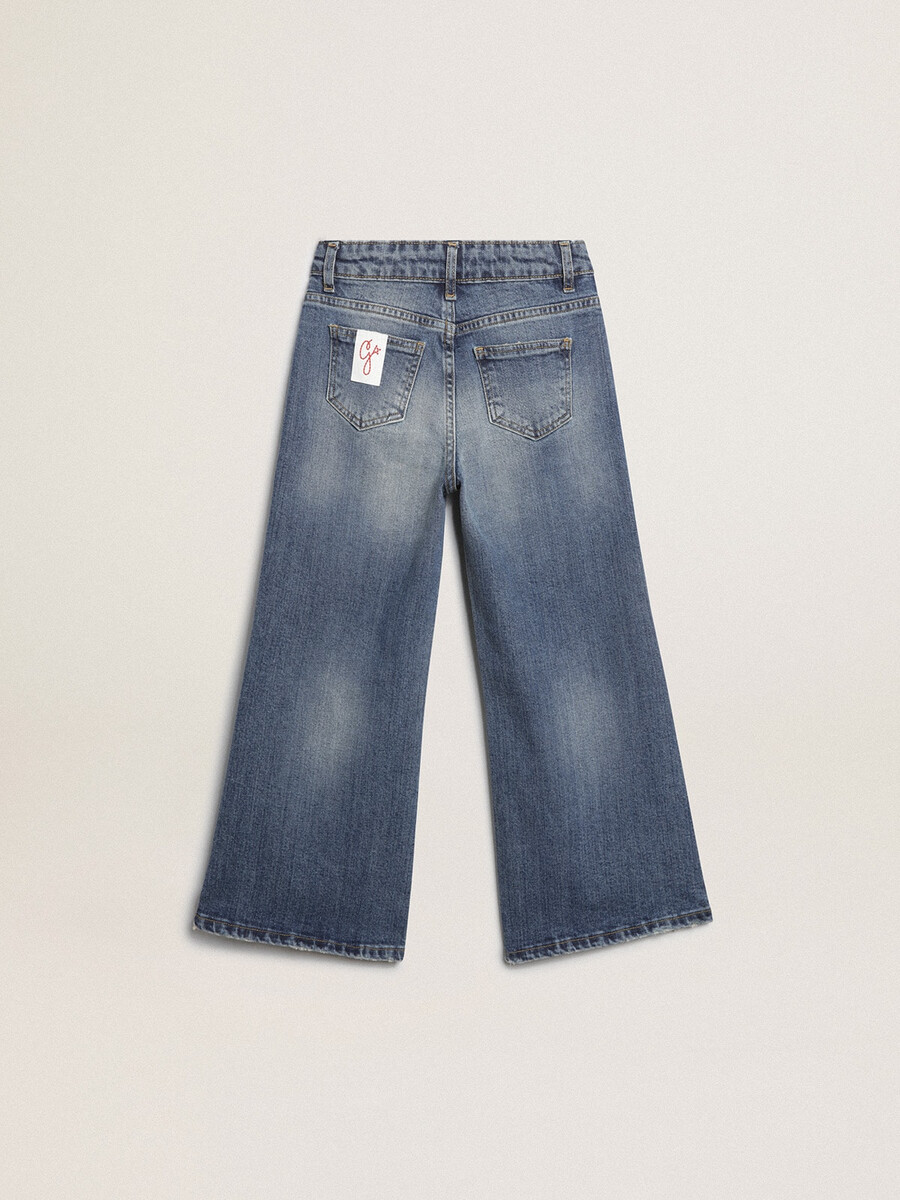 weit geschnittene jeans aus mittelblauem bull-denim