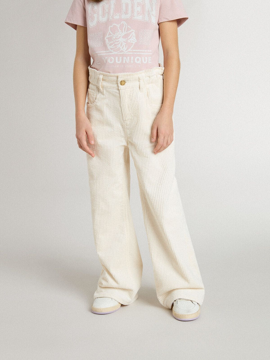mädchenhose in creme mit weitem rippstrick und stickerei