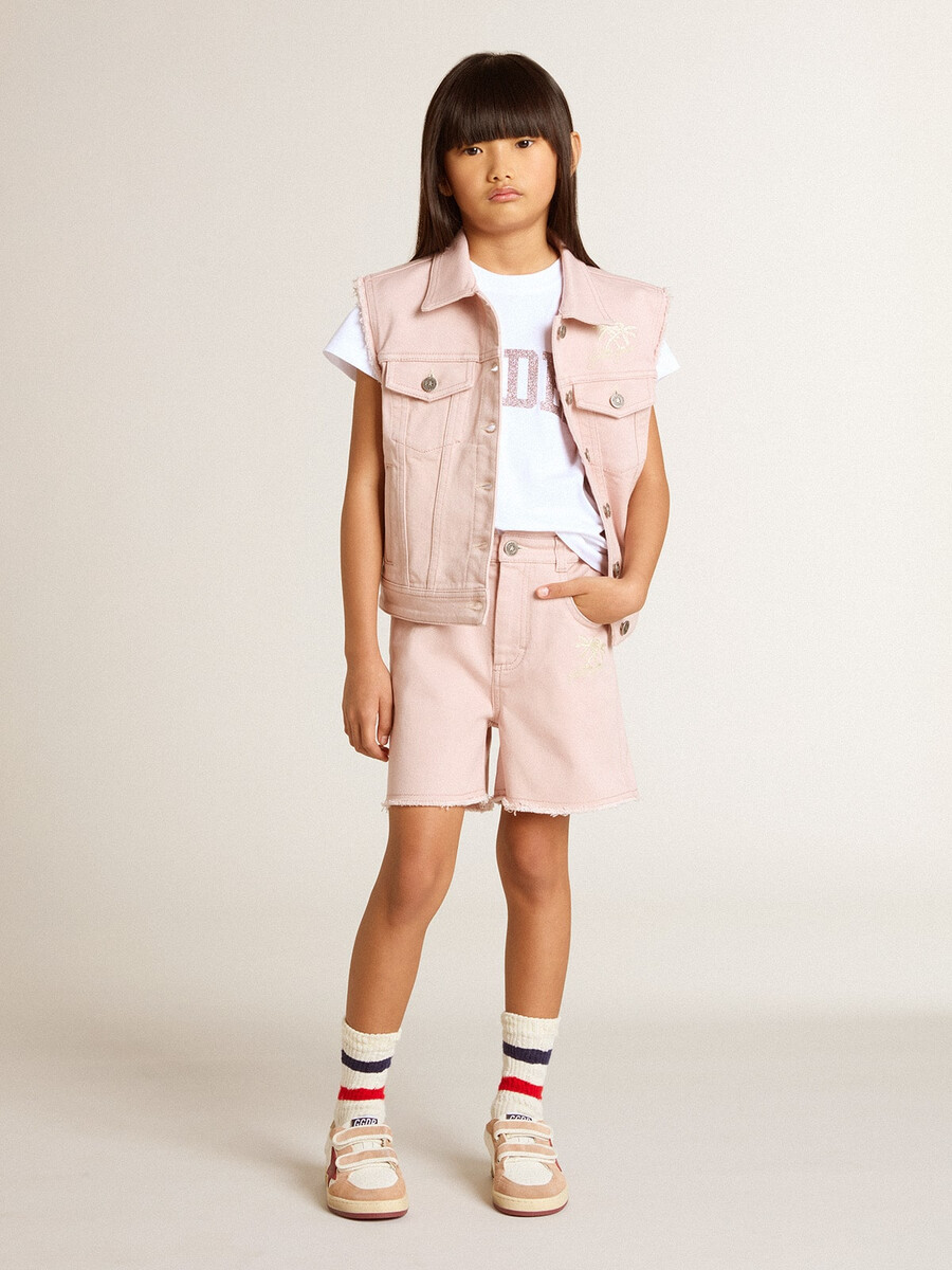 mädchen-shorts aus rosa baumwolle mit stickerei