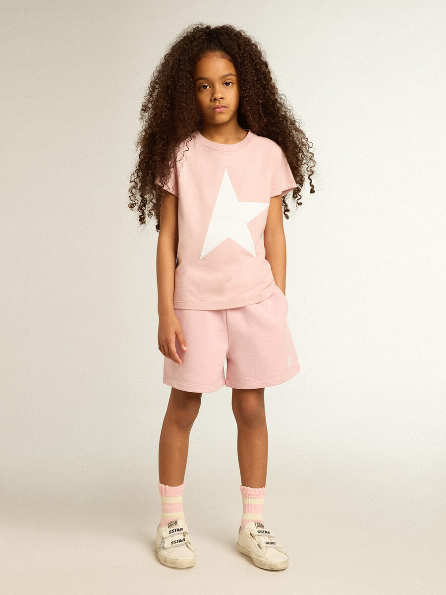 mädchenshorts in rosa mit weißem stern