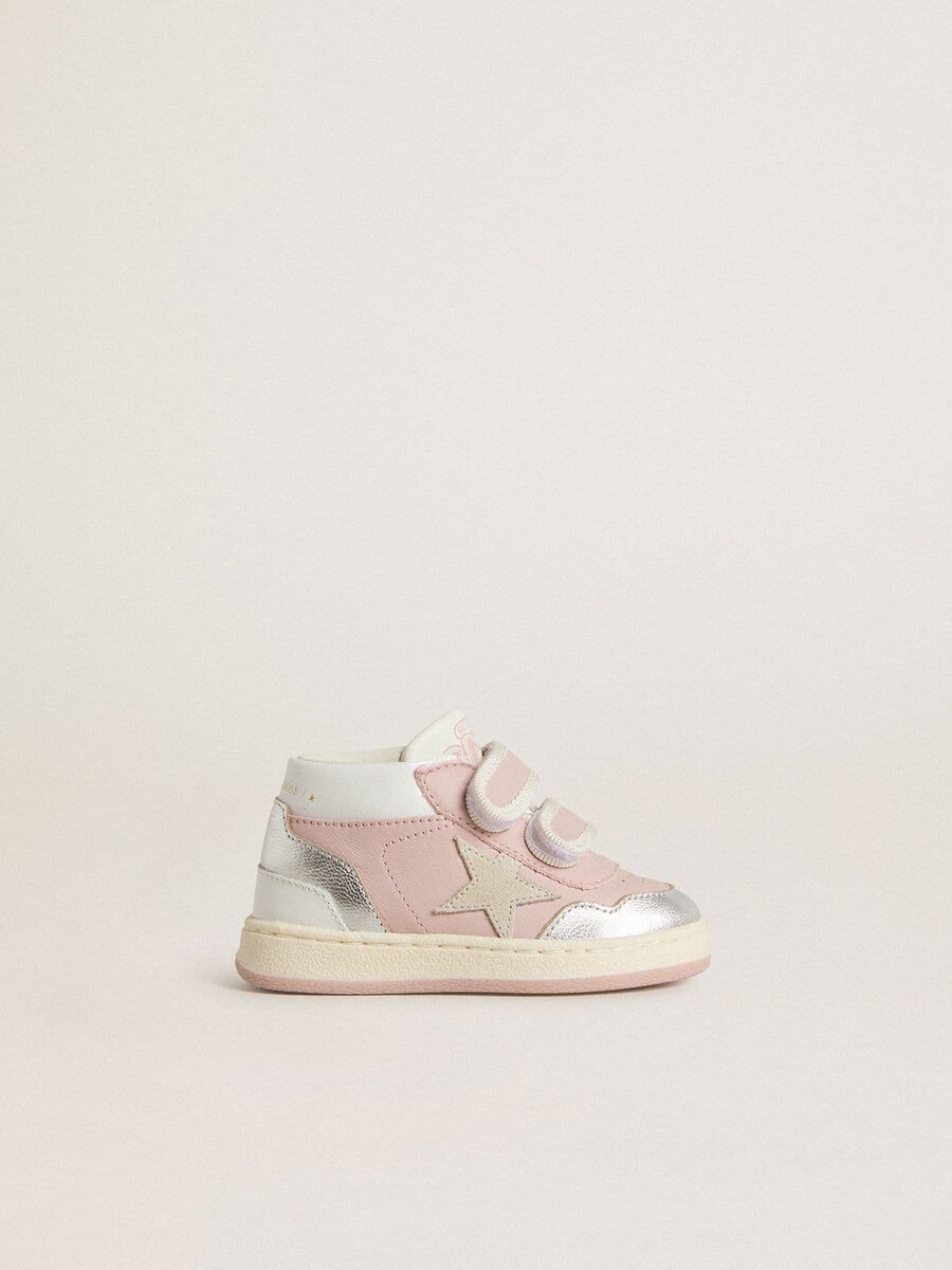 junior june aus rosafarbenem leder mit einsätzen aus metallic-leder und wildlederstern