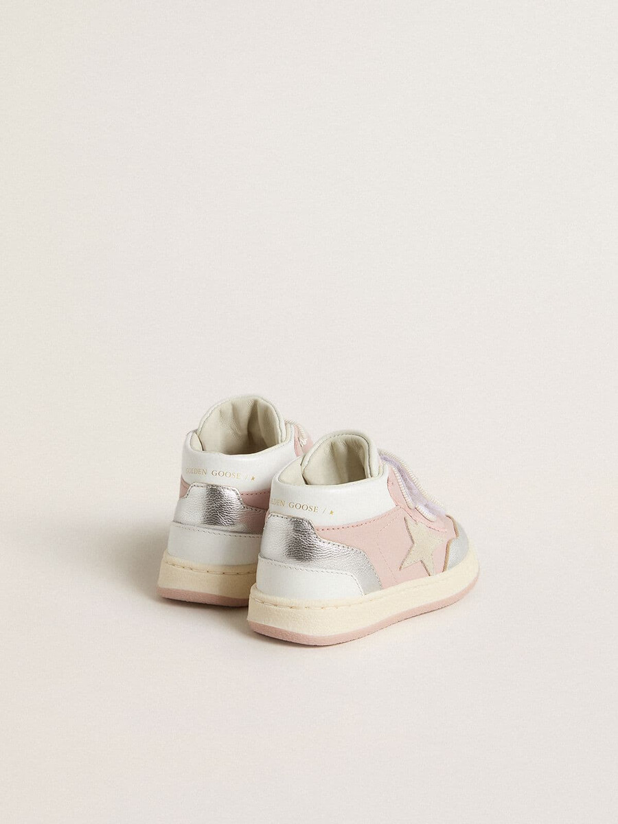 junior june aus rosafarbenem leder mit einsätzen aus metallic-leder und wildlederstern