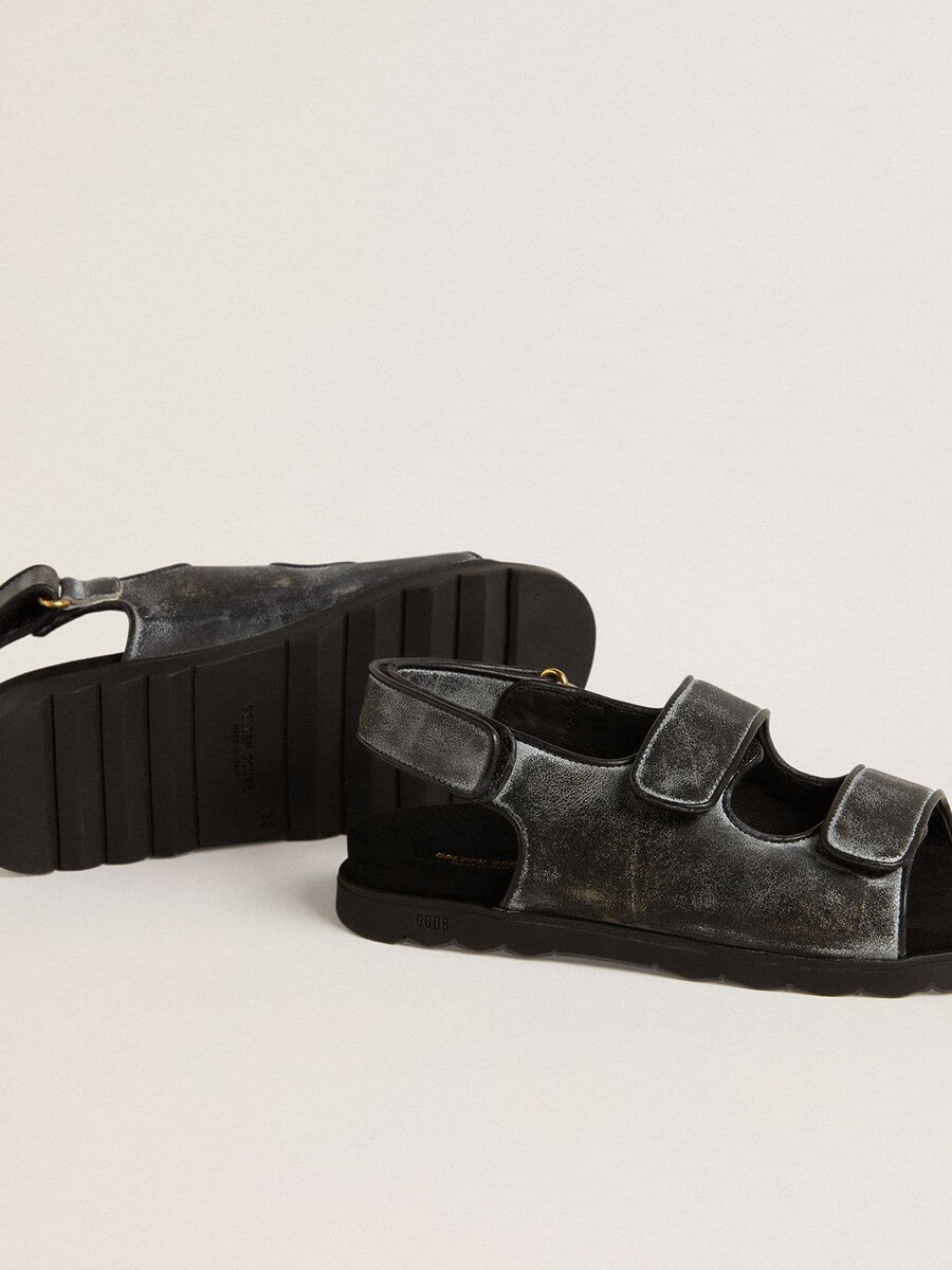 noa junior sandalen aus schwarzem vintage-leder