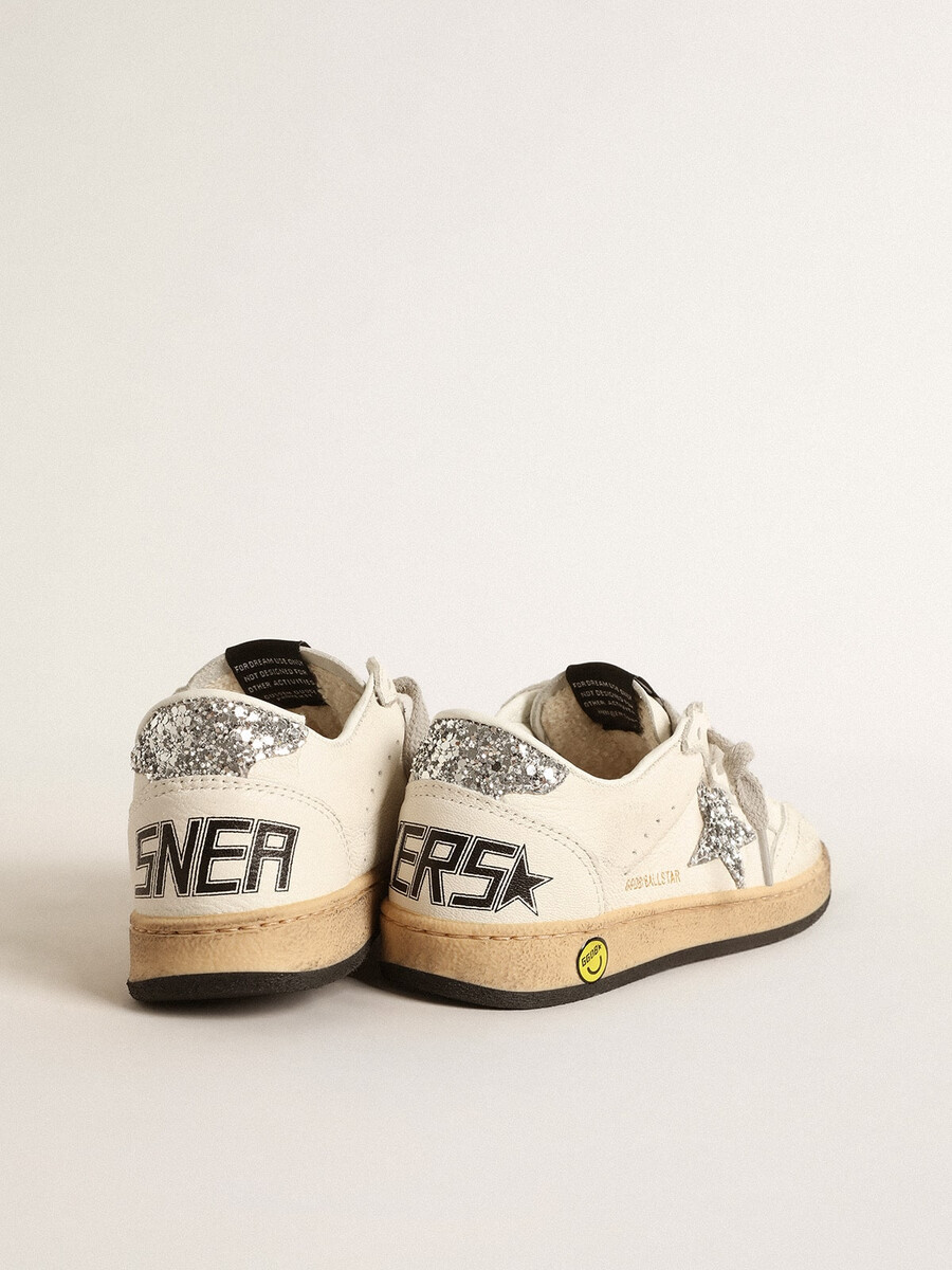 ball star young aus nappaleder mit silbernem glitzerstern und fersenlasche