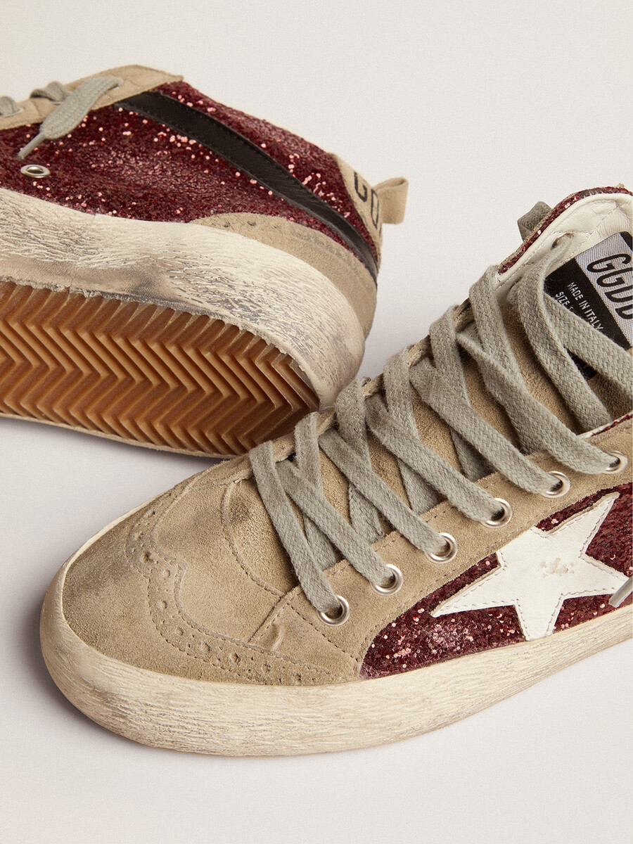 damen-sandalen „mid star in bordeauxrotem glitzer mit grauen einsätzen und weißem stern