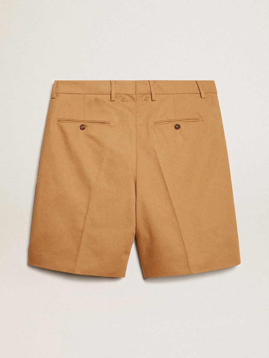 herren-bermudashorts aus beiger baumwolle