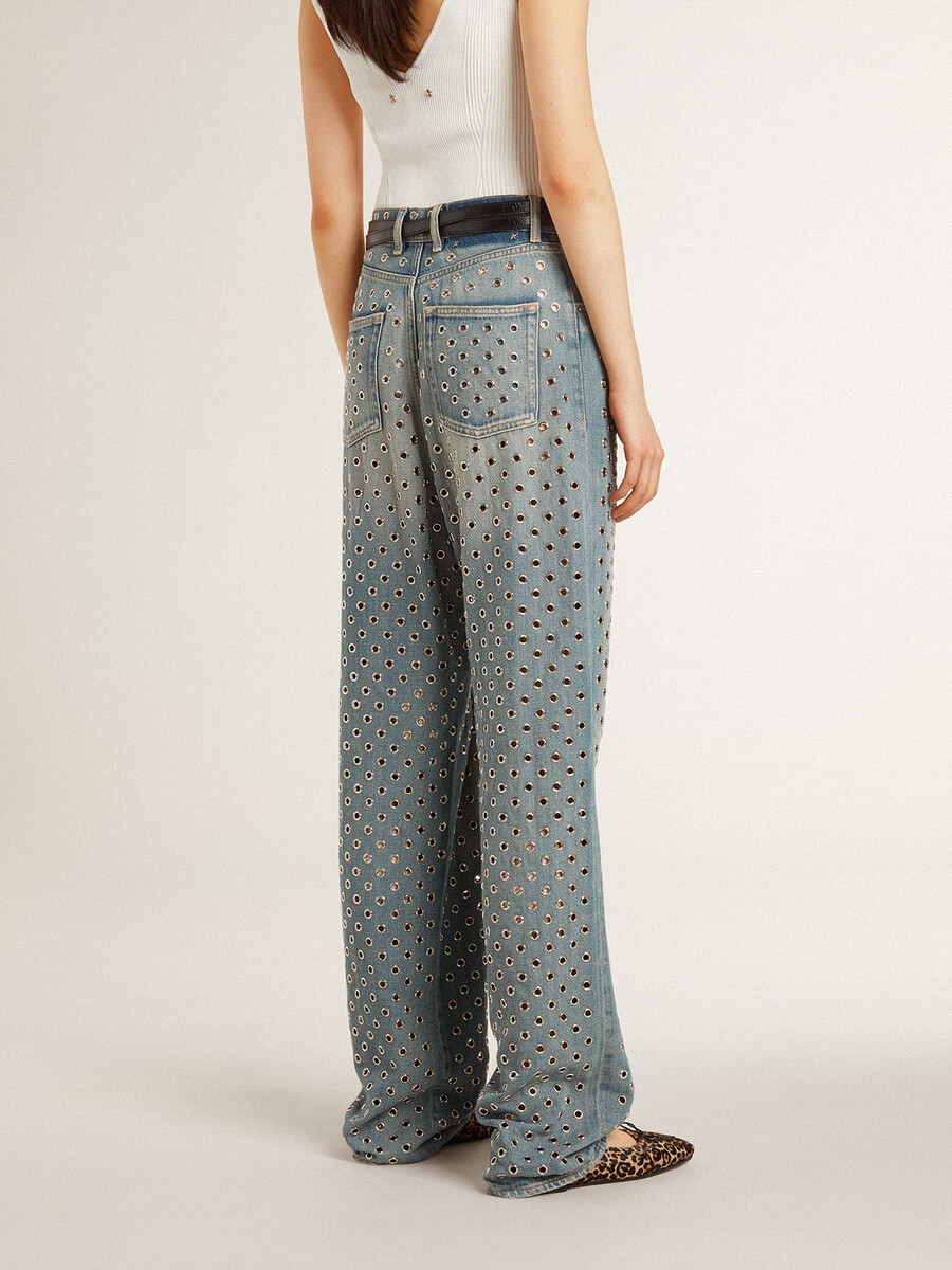 damen-jeans mit waschung und durchgehenden Ösen