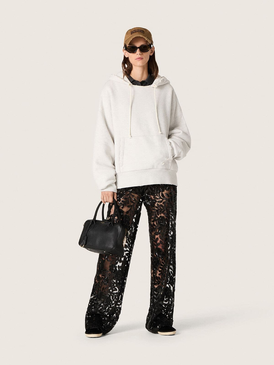 damen-tüllhose mit floraler stickerei aus schwarzen pailletten