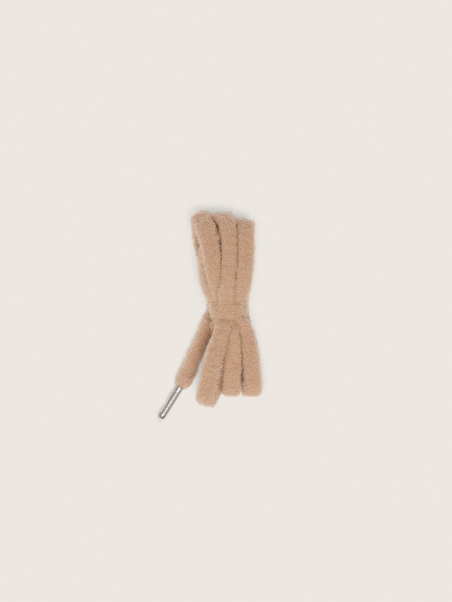 beige bauschige schnürsenkel