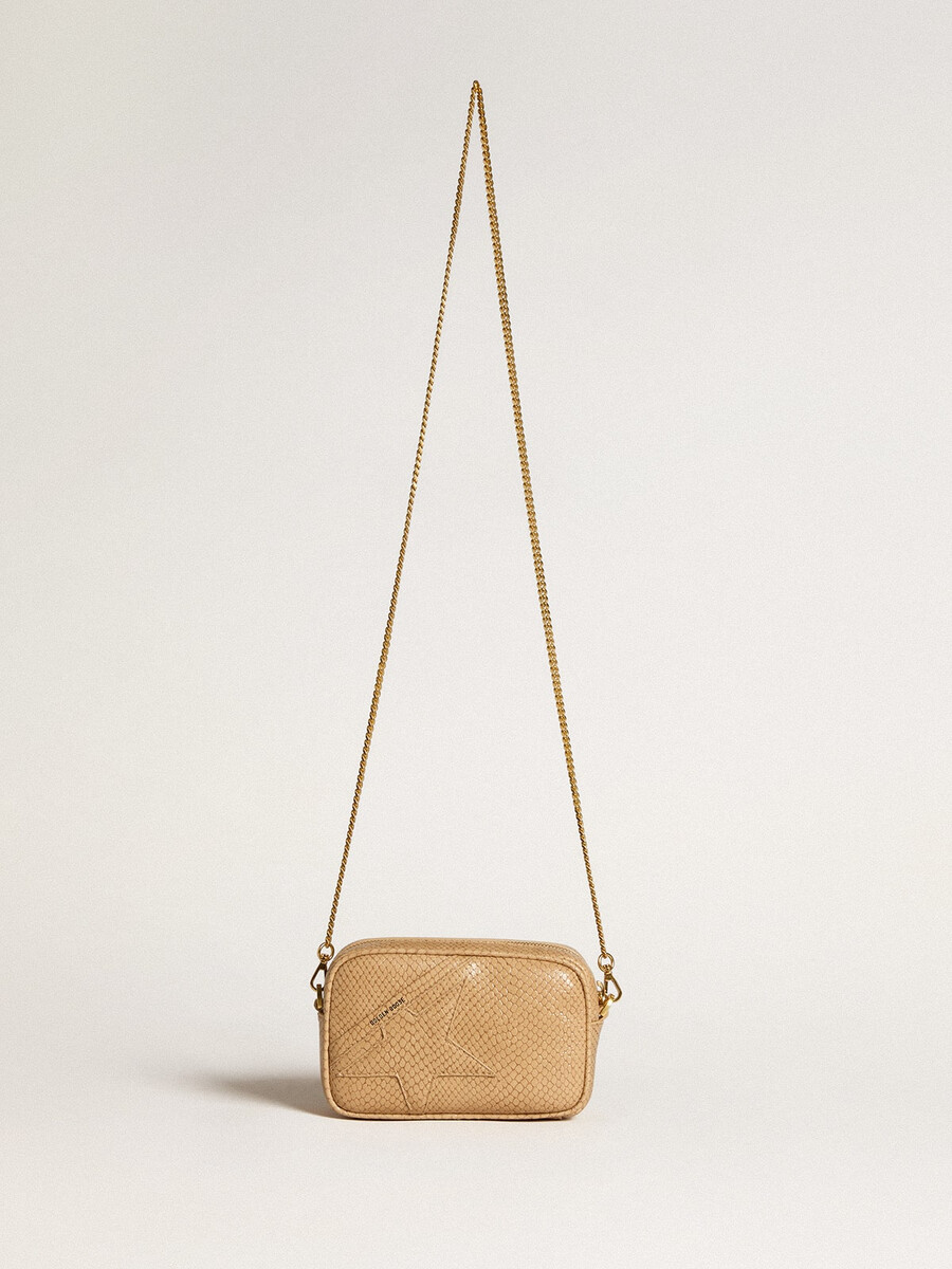 mini star tasche aus beigefarbenem leder mit schlangenmuster