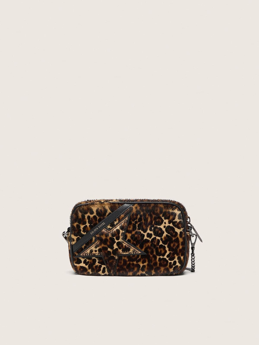 mini star bag aus ponyfell mit animal-print und ton-in-ton-stern