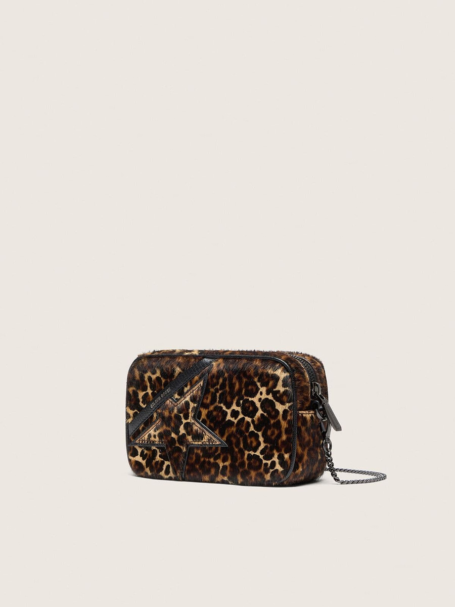 mini star bag aus ponyfell mit animal-print und ton-in-ton-stern