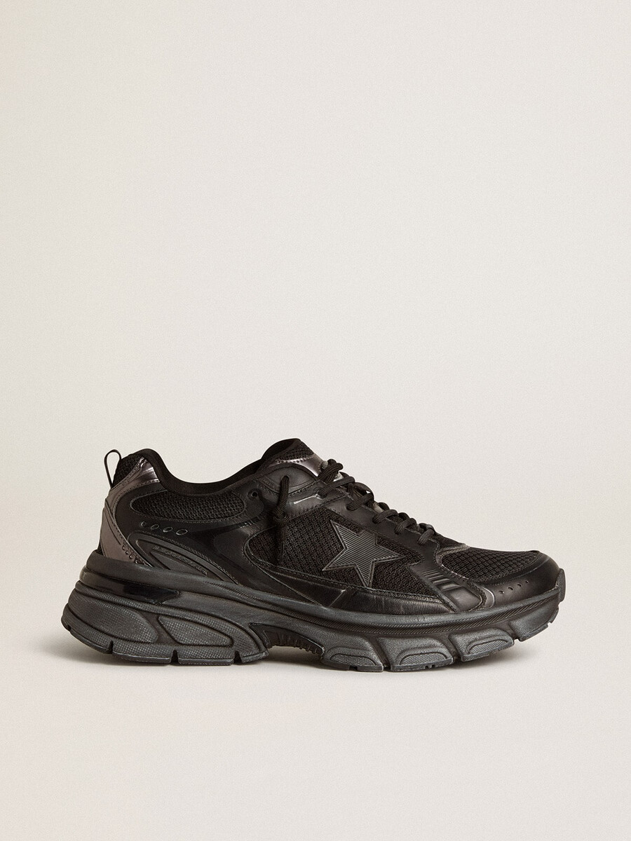 lightstar herrenschuh mit schwarzem leder- und mesh-obermaterial und schwarzem stern