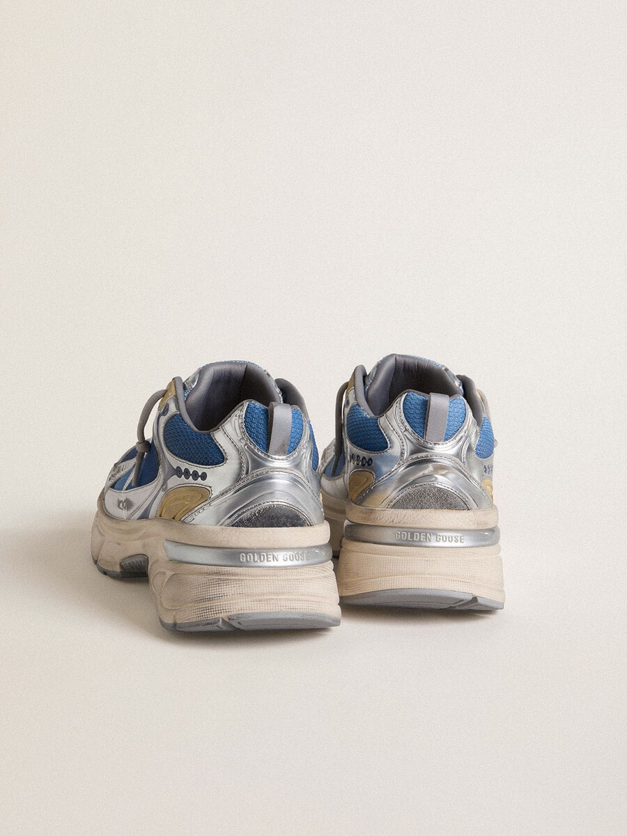 lightstar herrenschuh aus hellblauem mesh mit weißem tpu-stern und silbernen einsätzen aus biobasierten materialien