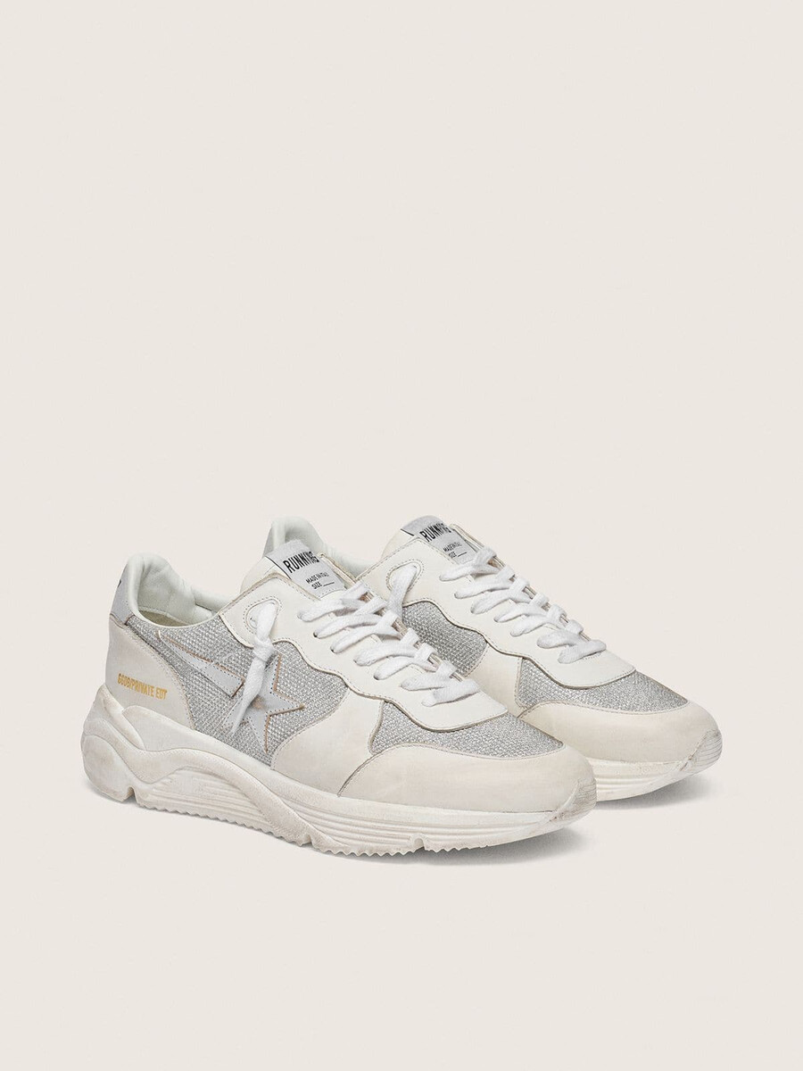 laufschuhsohle für damen aus mesh und nubukleder mit silbernem metallic-lederstern