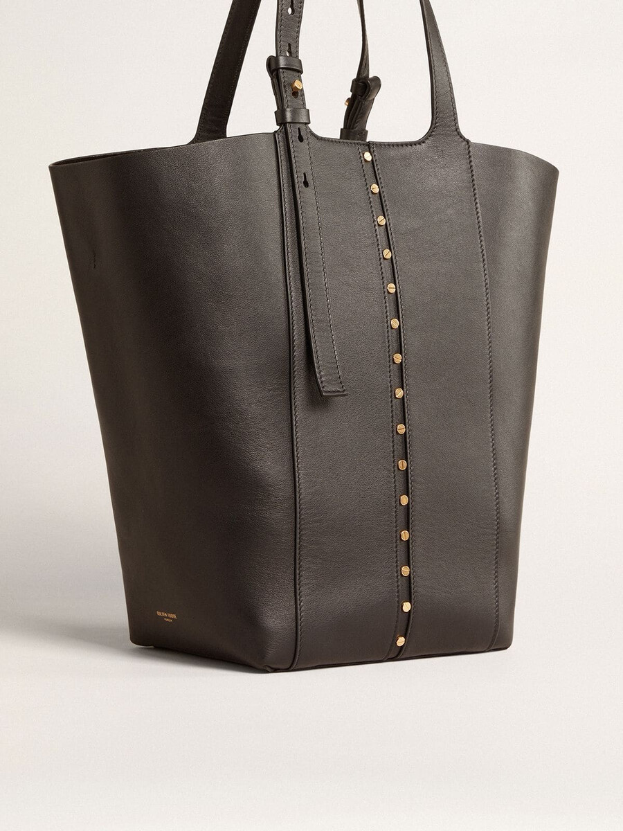 247 tasche north south aus schwarzem leder mit verstellbaren griffen