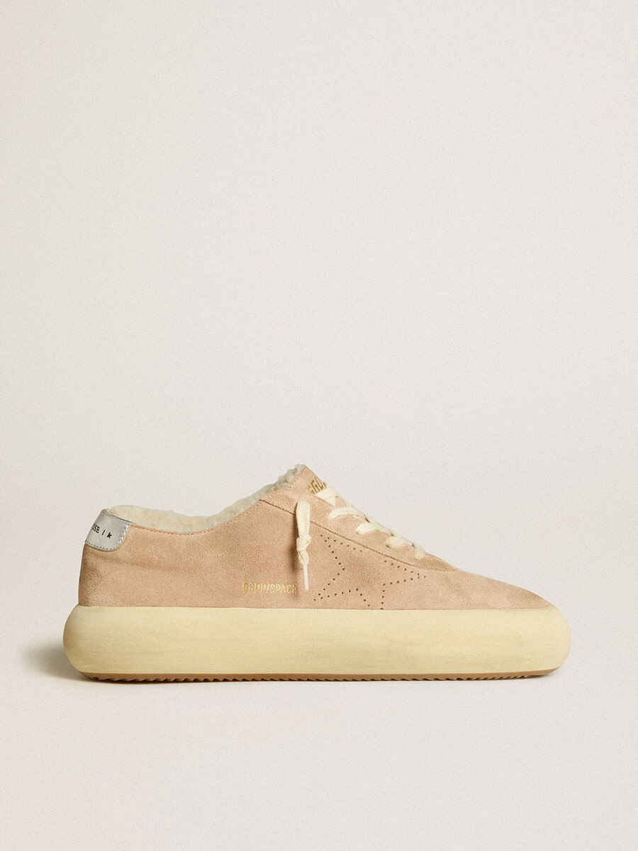 space-star herren-sneaker aus altrosafarbenem wildleder mit lammfellfutter