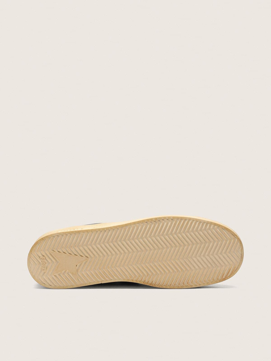 stardan herrenschuhe aus schwarzem leder mit schwarzem lederstern und fersenlasche