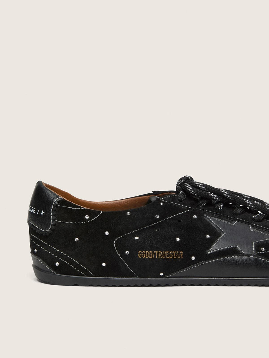 herren-sneaker true-star aus schwarzem wildleder mit swarovski-kristallen und schwarzem lederstern