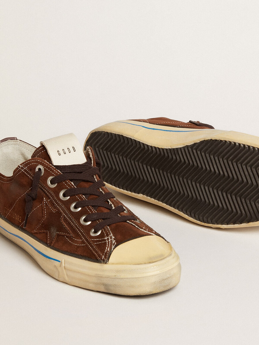 herren-sneaker v-star ltd aus dunkelbraunem wildleder mit ton-in-ton-stern