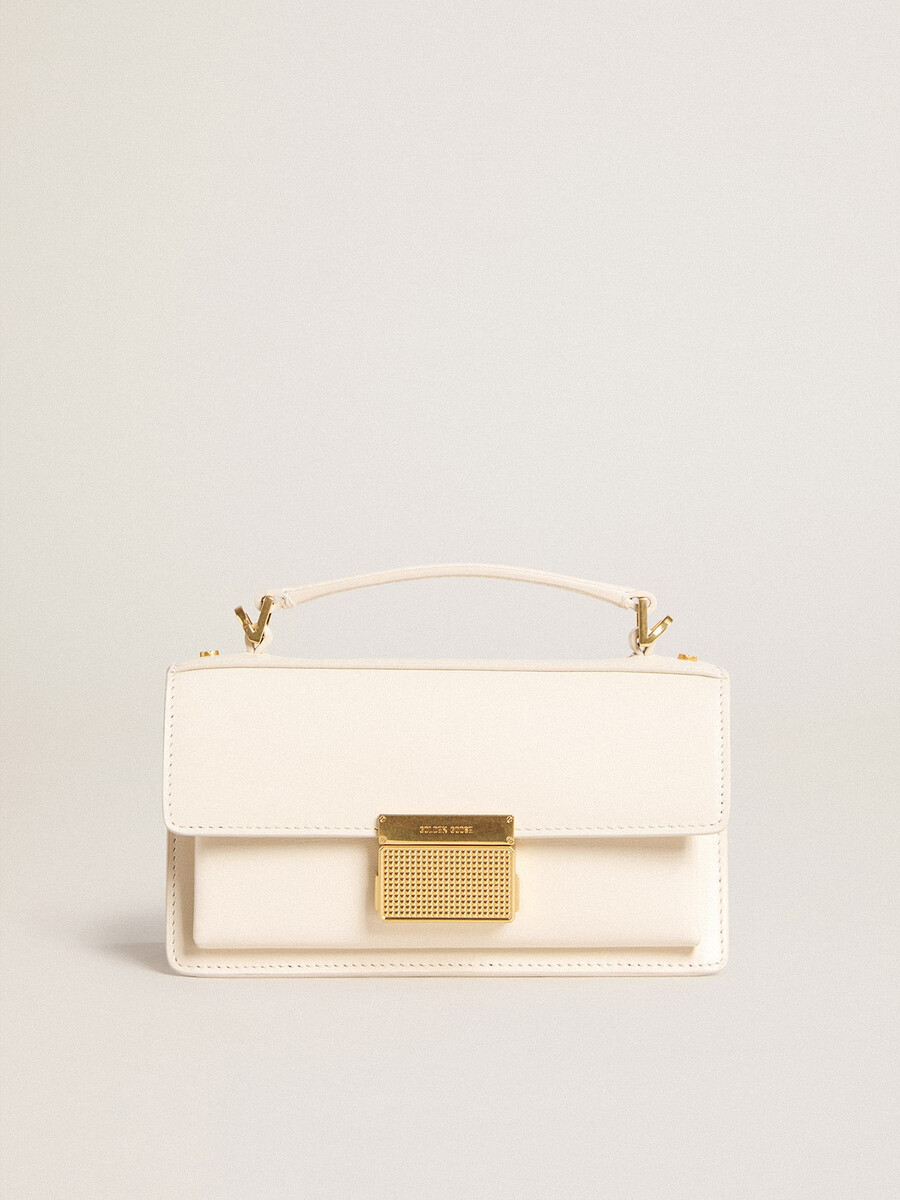 kleine venezia-tasche aus butterfarbenem gefüttertem leder mit goldenen details